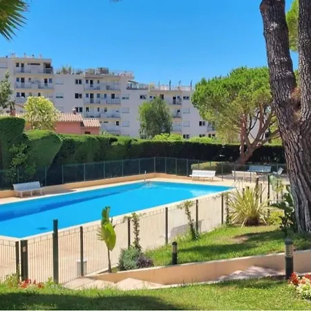 Spacieux Studio Dans Avec Piscine * Le Cannet